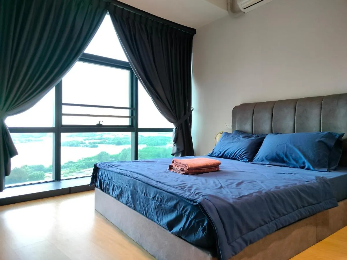 新山Dangabay Seaview 4Pax With Netflix Wifi公寓