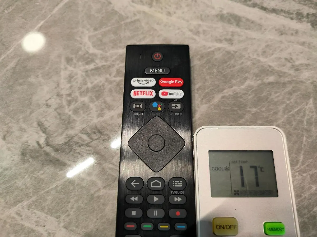 Dangabay Seaview 4Pax With Netflix Wifi Apartment Johor Bahru